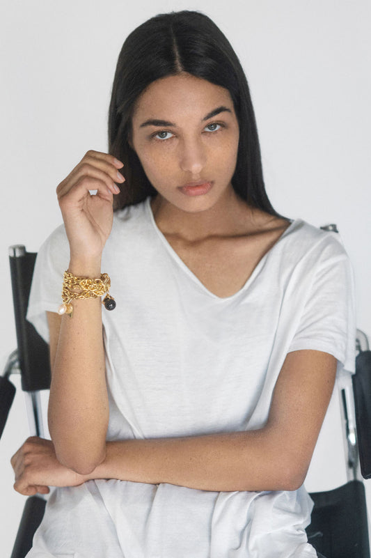 Anchor necklace gold