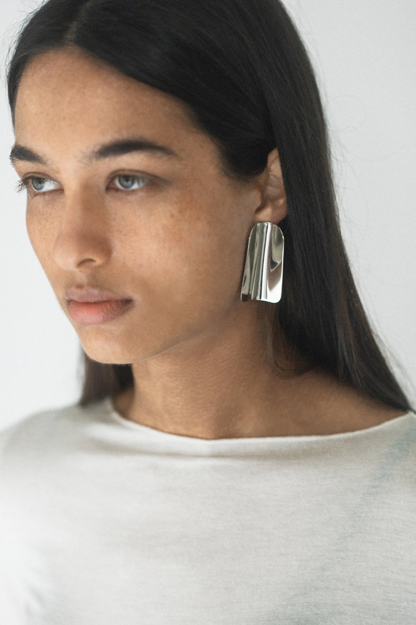 Slide earrings 01