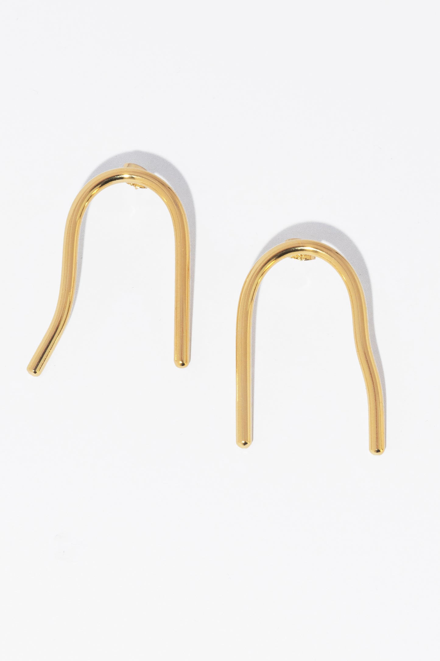 Cave earrings size L