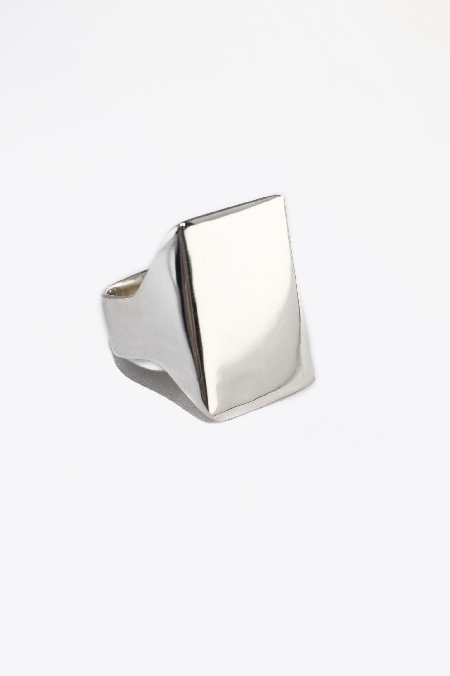 Signet ring 01