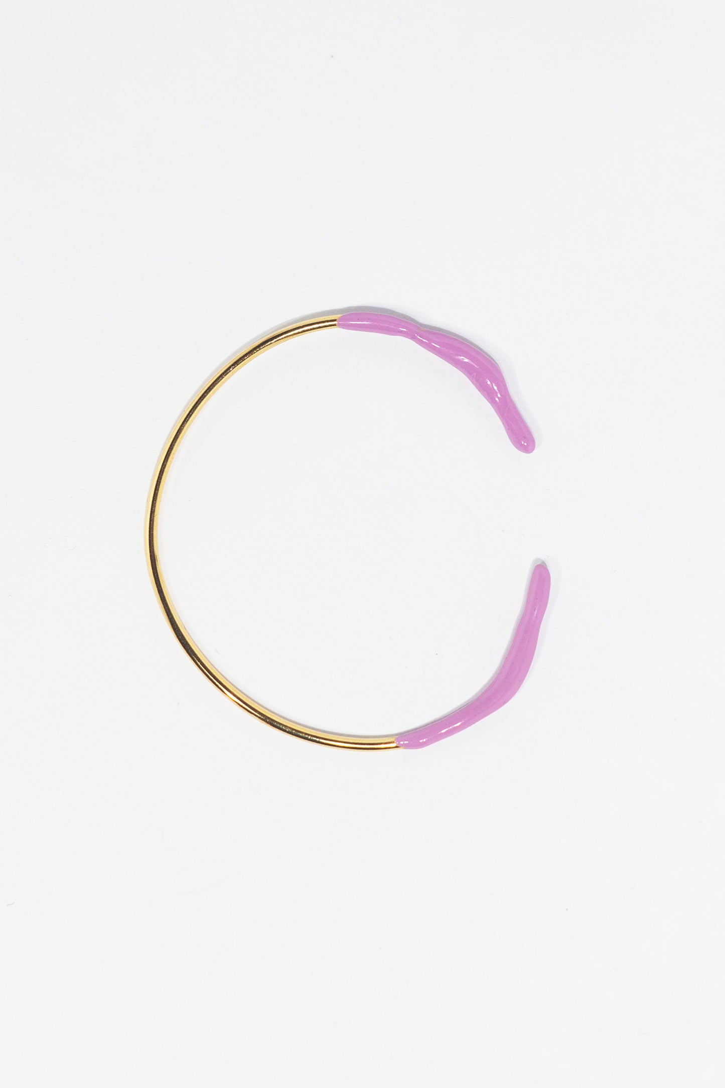 Bow cuff