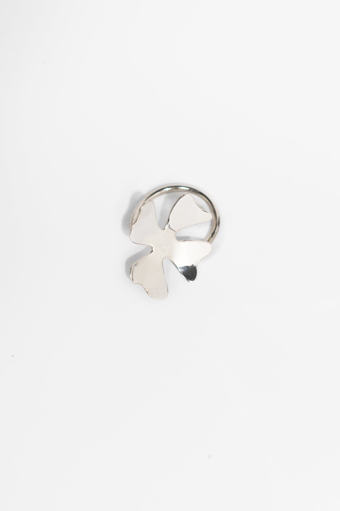Degenia ring