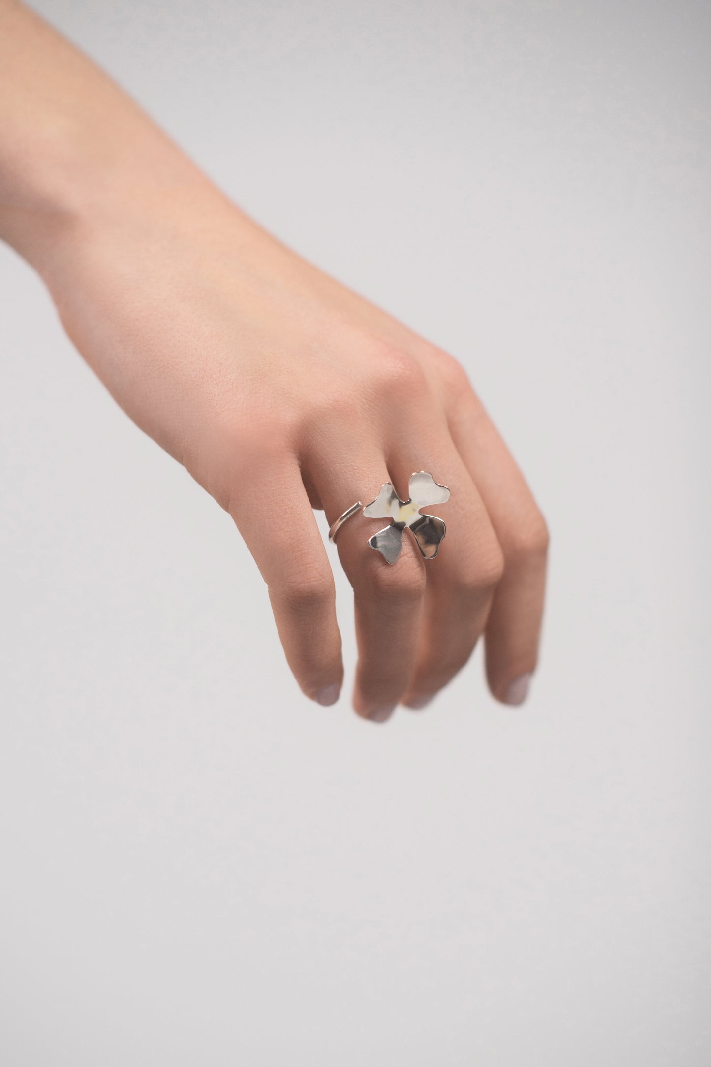 Degenia ring