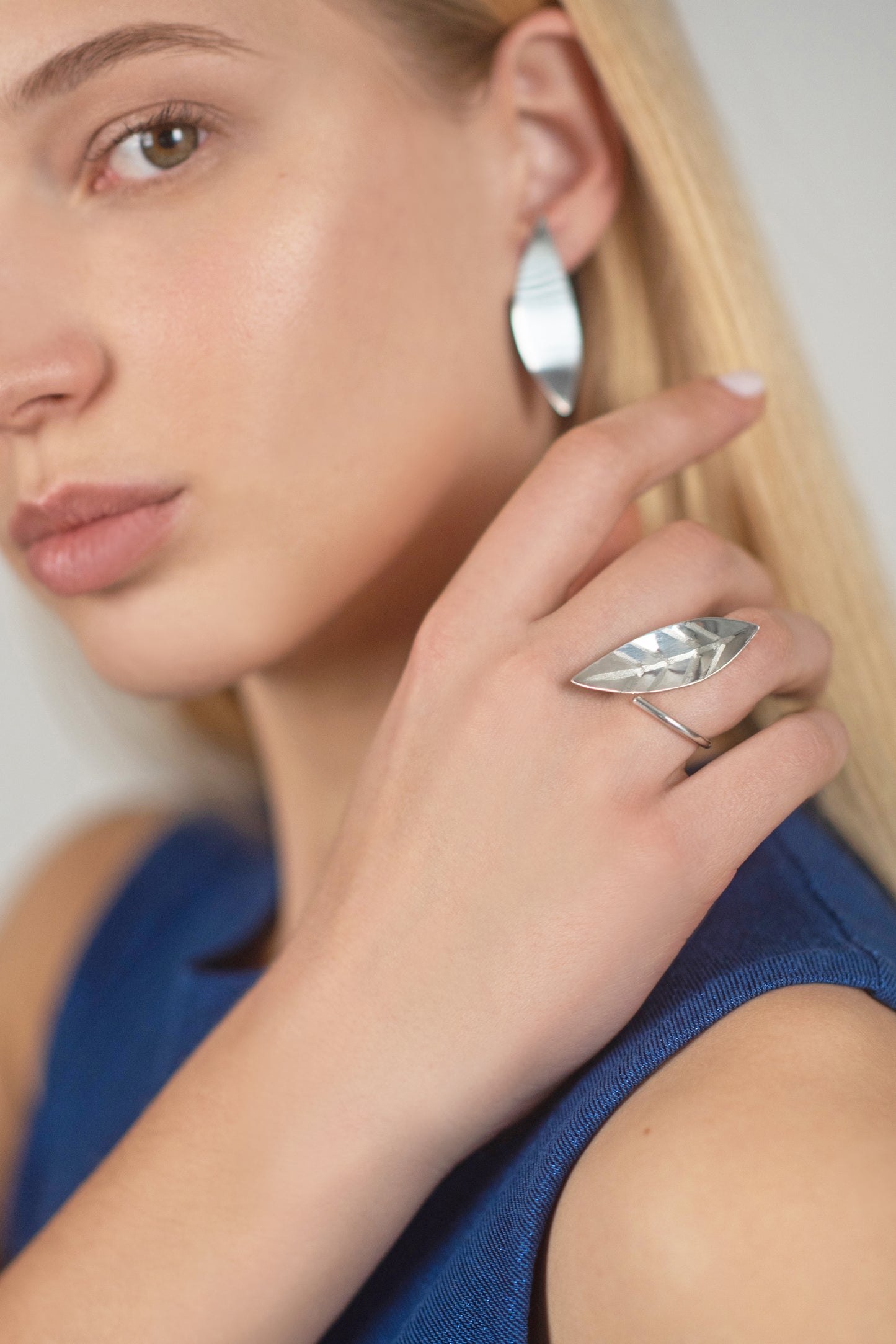 Olive leaf ring