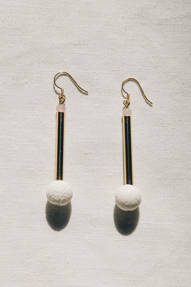 Bellevue earrings gold white coral&rose quartz