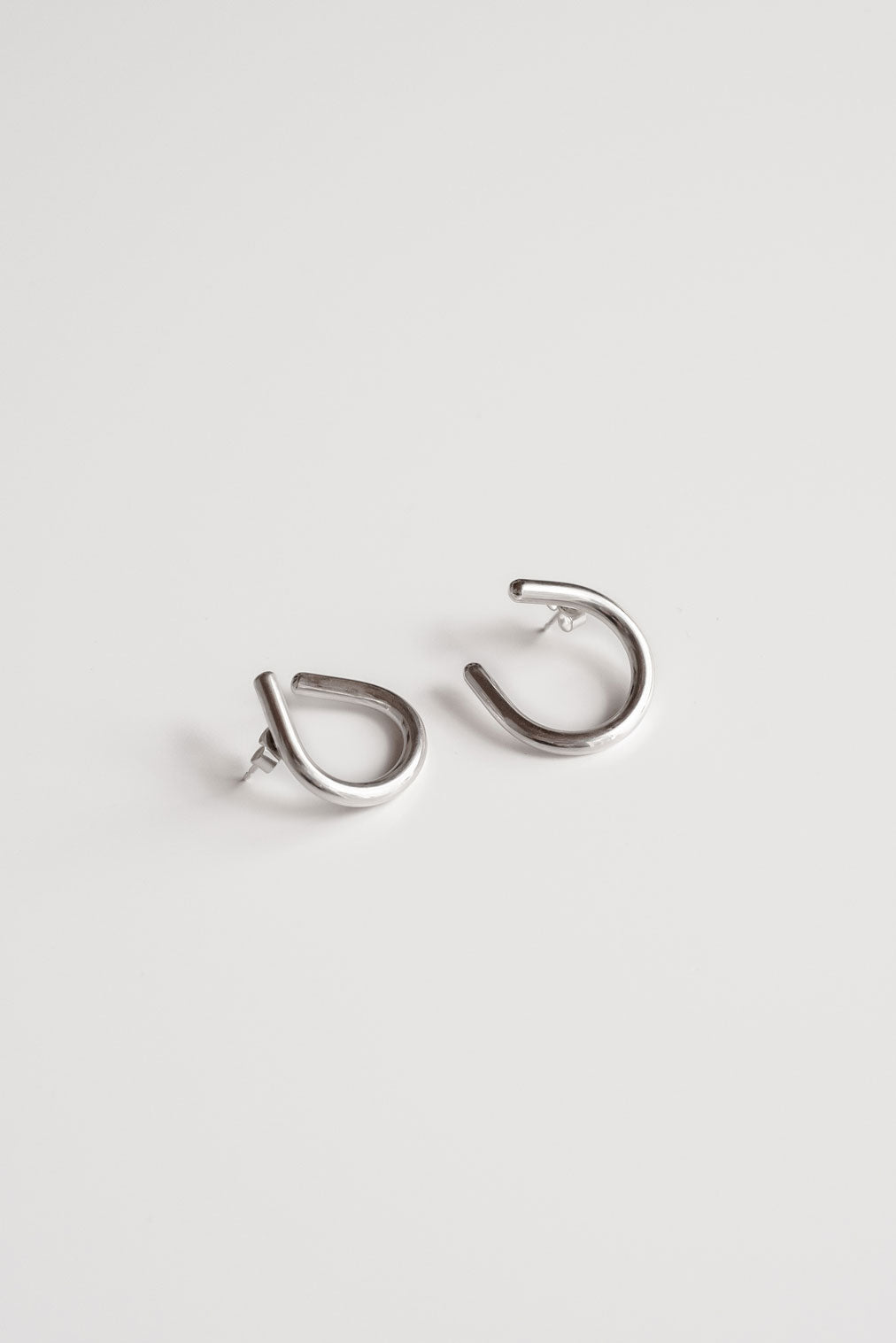 Pearl Twisted earrings