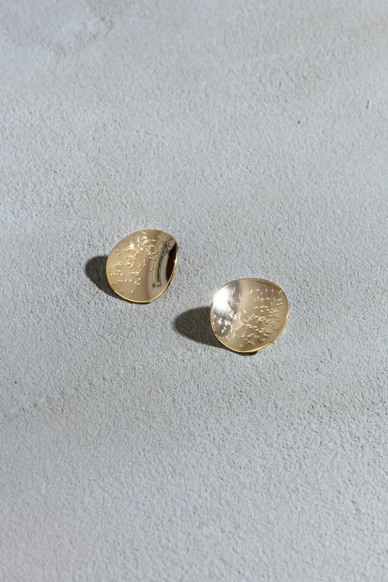 Swallow earrings gold