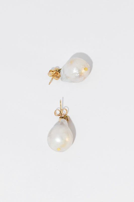 Baroque Pearl Drop earrings