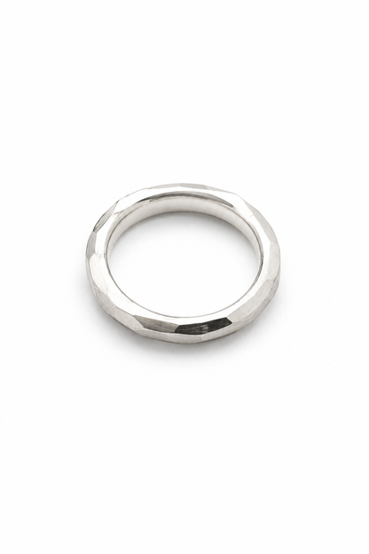 Cut Ring