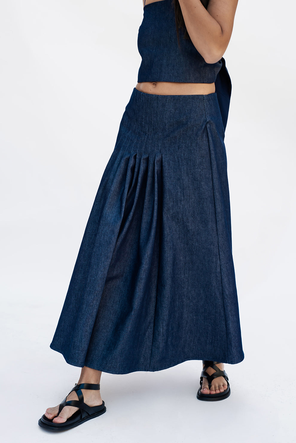 Pleated maxy skirt/PREORDER