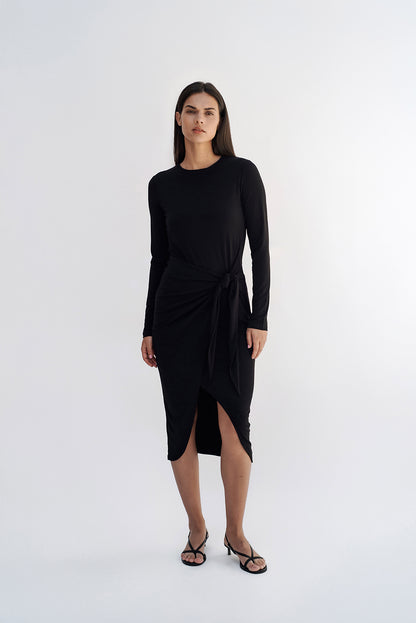 Knot dress ls/ Black