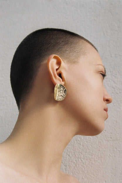 Swallow earrings gold