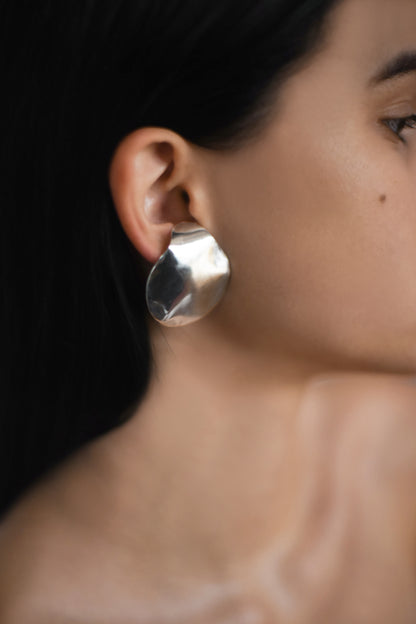 Shell earrings 01