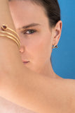 Twisted earrings sapphire mini
