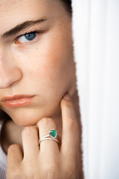 Emerald Rosebud ring