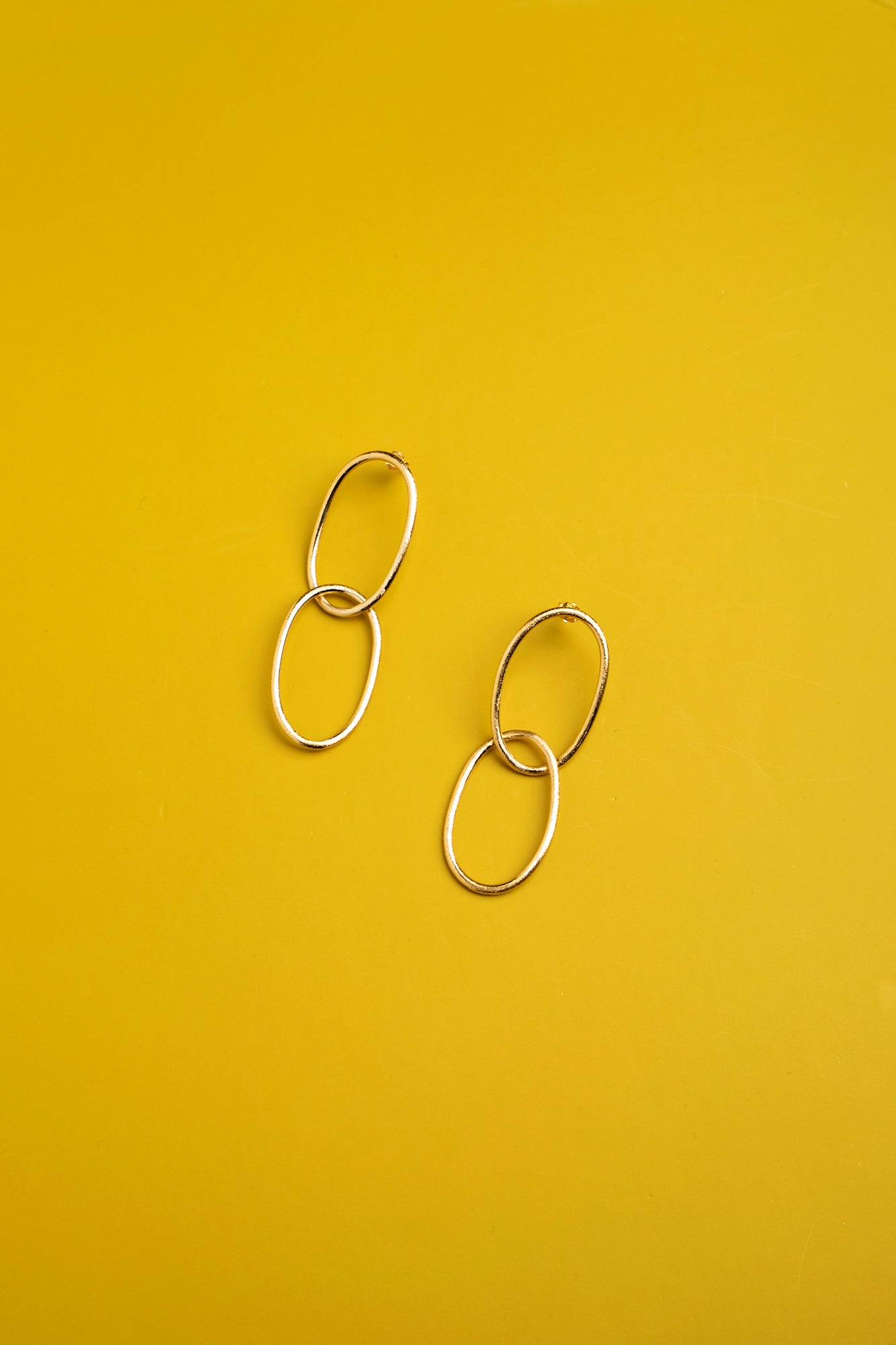 Romana earrings matte finish