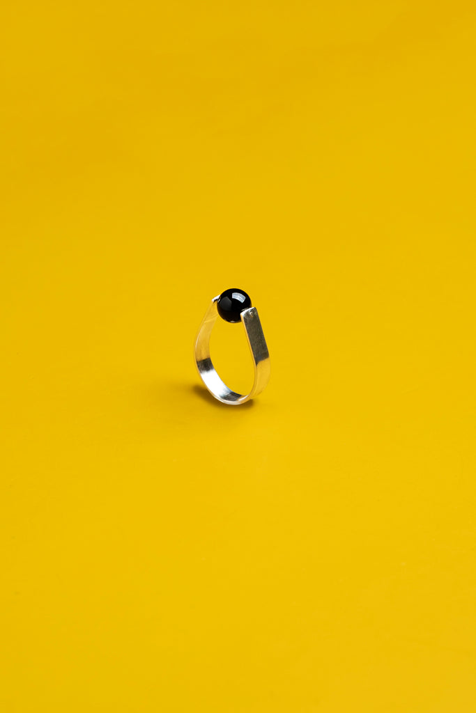 Serendipity ring onyx