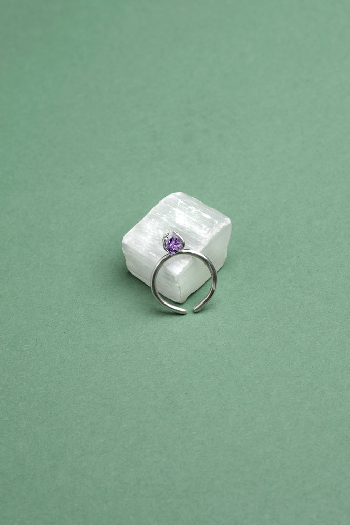 Candy ear cuff/ring size L